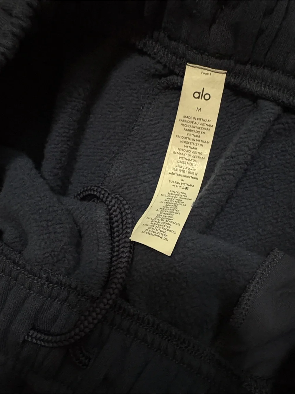 ALO Yoga Accolade Sweatpant Navy Medium $138 Rt